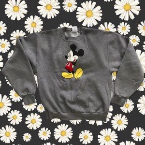 90’s Vintage Disney Official Mickey Mouse Sweatshirt